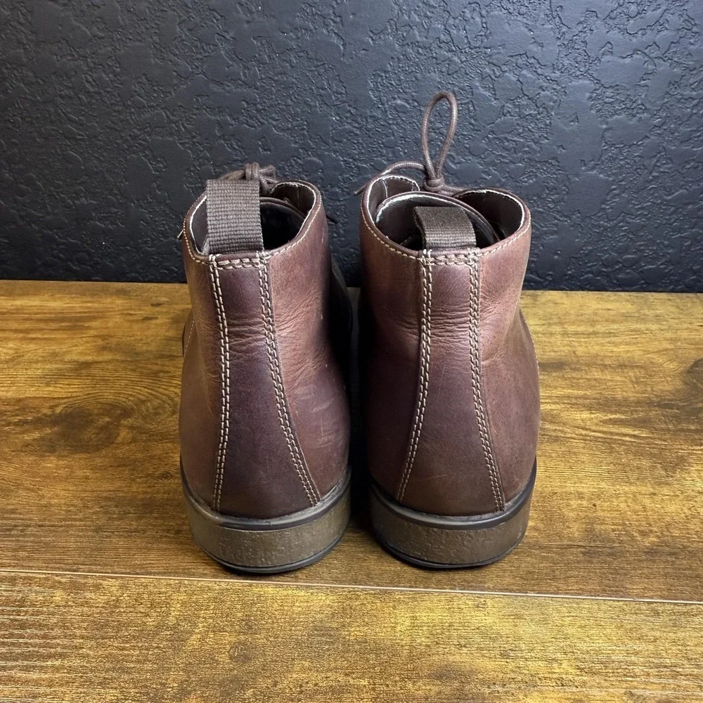 Clarks Tilden Top Brown Leather Cap‎ Toe Chukka Ankle Boots Mens Size 10